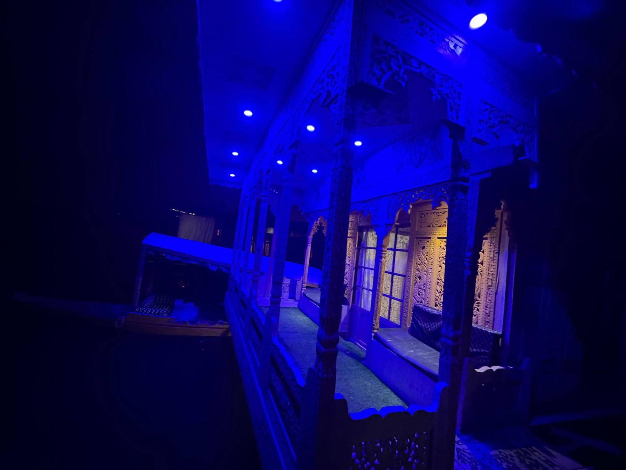 Houseboat Young Balmoral Castle Srinagar  Ngoại thất bức ảnh